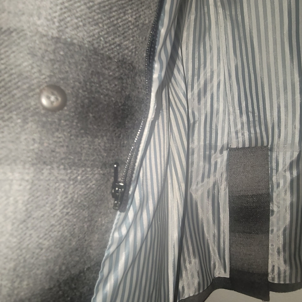 Veronica Beard Gray Plaid Dickey Blazer/Jacket with Black Buttons - Picture 10 of 10
